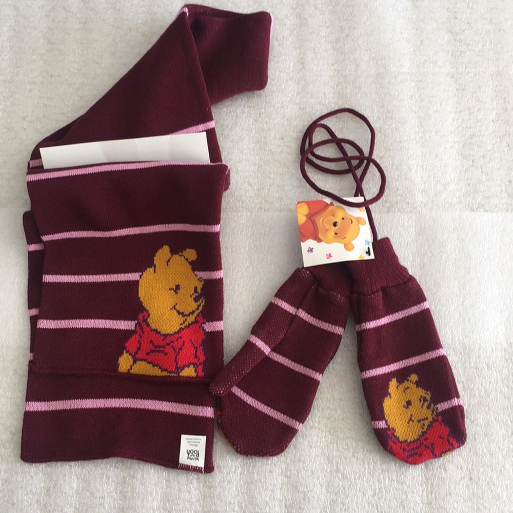 Scarf and Mittens set - Picture 2 of 3